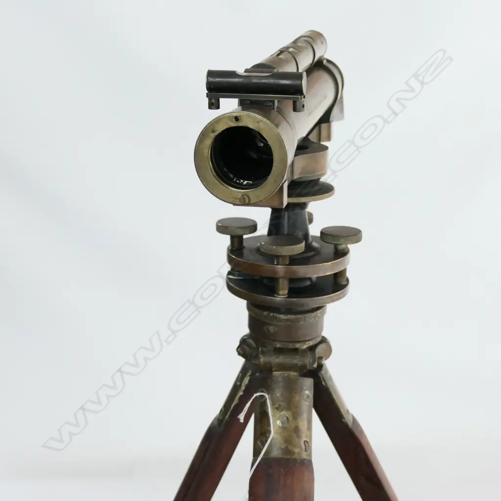14¾" STANLEY BRASS SURVEYOR'S TRANSIT IN MAHOGANY CASE w TRIPOD Image 1++